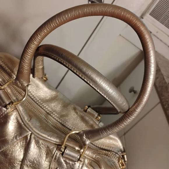 Burberry gold leather Prorsum Metallic Gold Leather Authentic bag - Picture 15 of 16